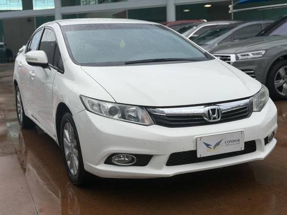 HONDA CIVIC 2.0 LXR 16V FLEX 4P AUTOMÁTICO HONDA CIVIC 2.0 LXR 16V FLEX 4P AUTOMÁTICO